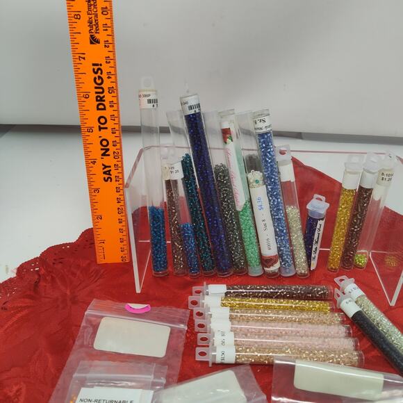 34X Huge Lot Seed Beads Lots Of Great Colors 8/0 New And Open - Picture 7 of 7